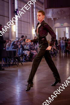 Dancer 02