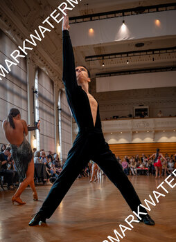 Dancer 05