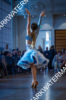 Dancer 17