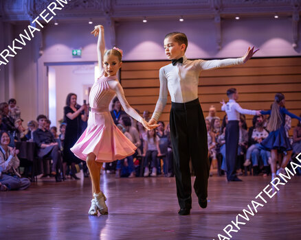 Dancer 82