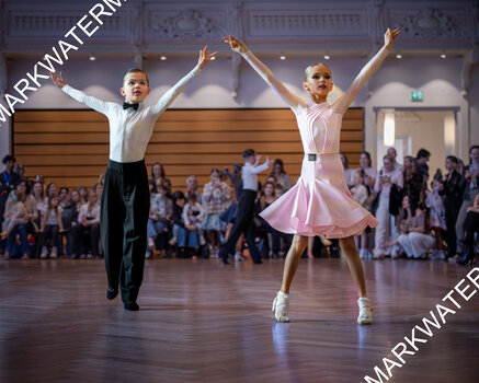 Dancer 82
