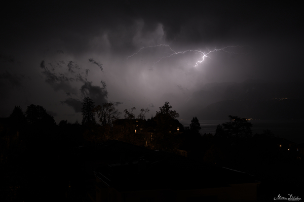 Lightning over the Léman
